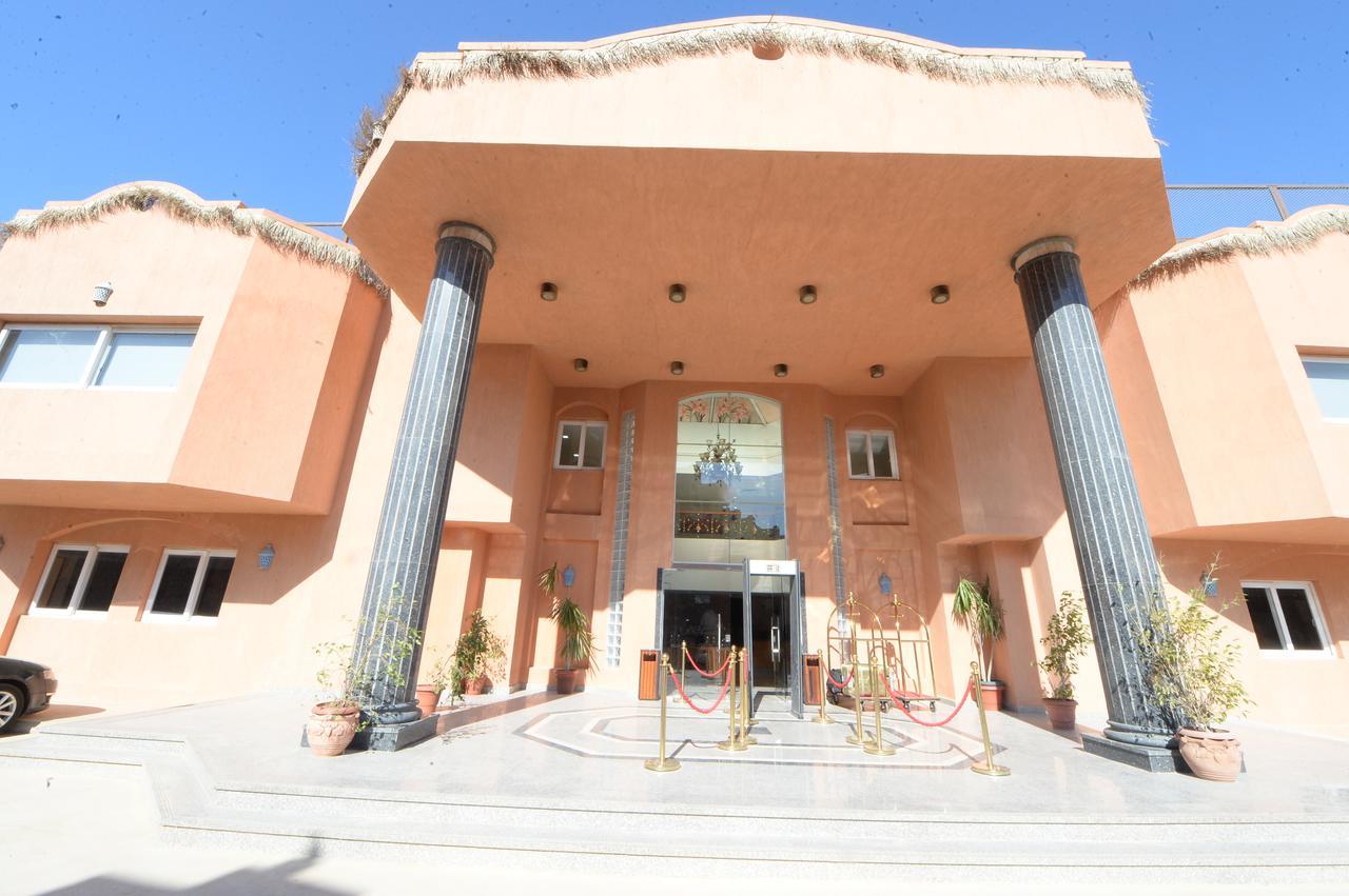 Savanna Empire Spa & Resort Ataqah Экстерьер фото