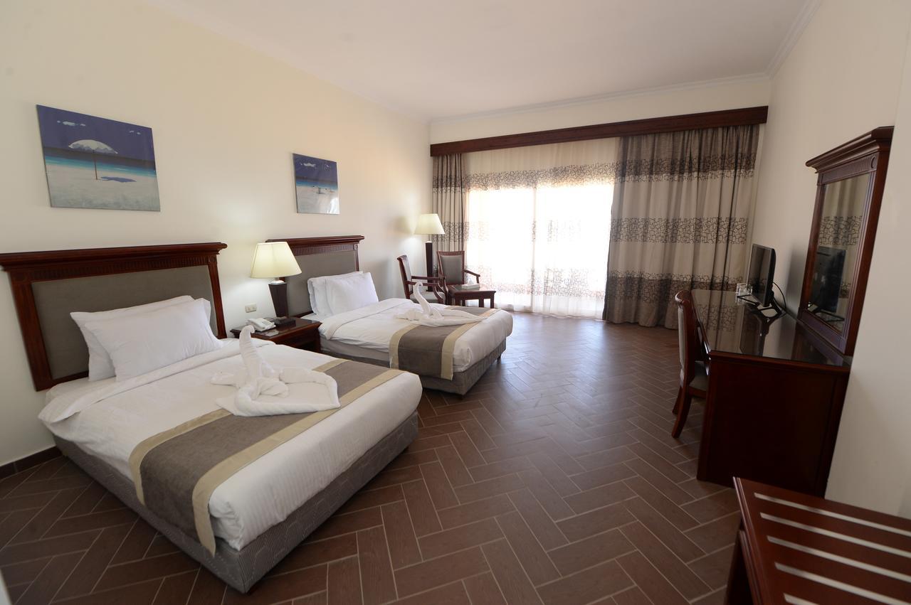 Savanna Empire Spa & Resort Ataqah Экстерьер фото