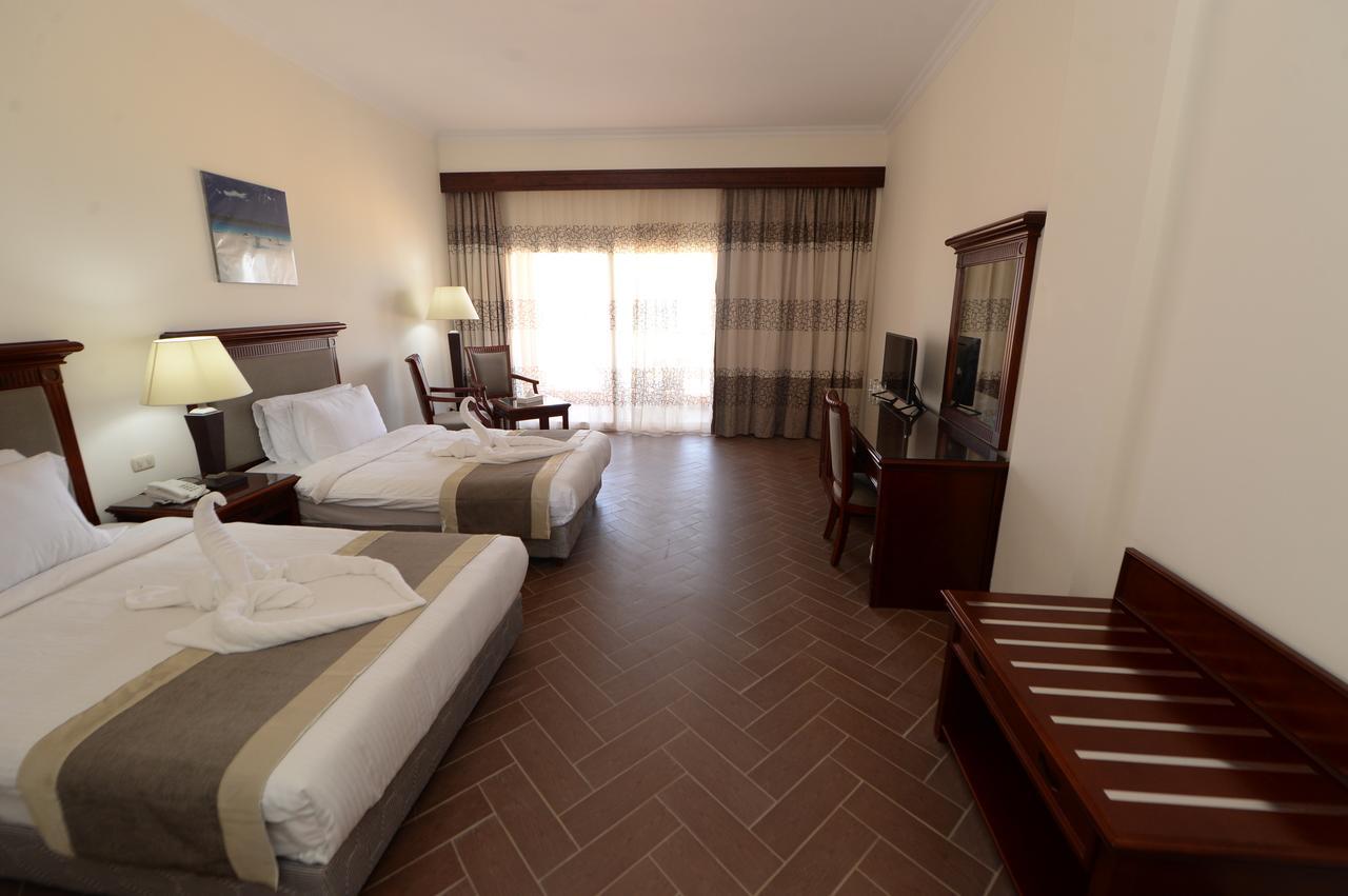 Savanna Empire Spa & Resort Ataqah Экстерьер фото